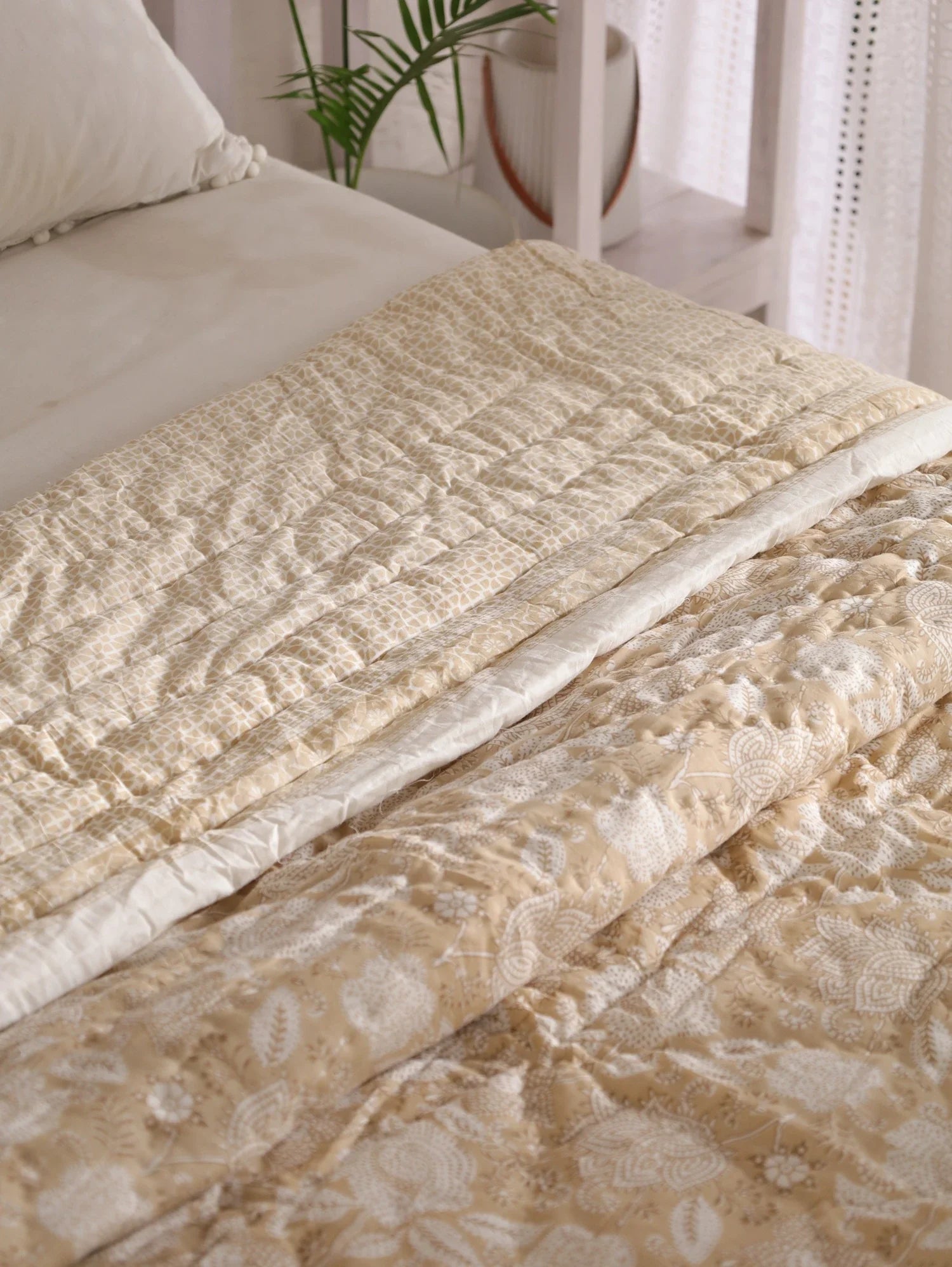 All Season Jaipuri Quilt | 100% Pure Cotton | Block Print | Double Bed - Narmada